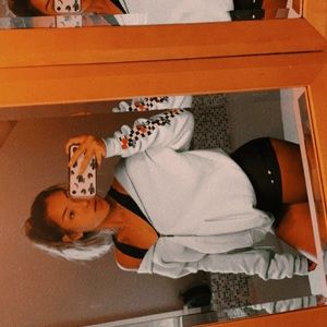 Zummiez zip up hoodie with vans roses design